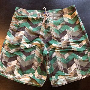 Patagonia Wavefarer Board Shorts 38